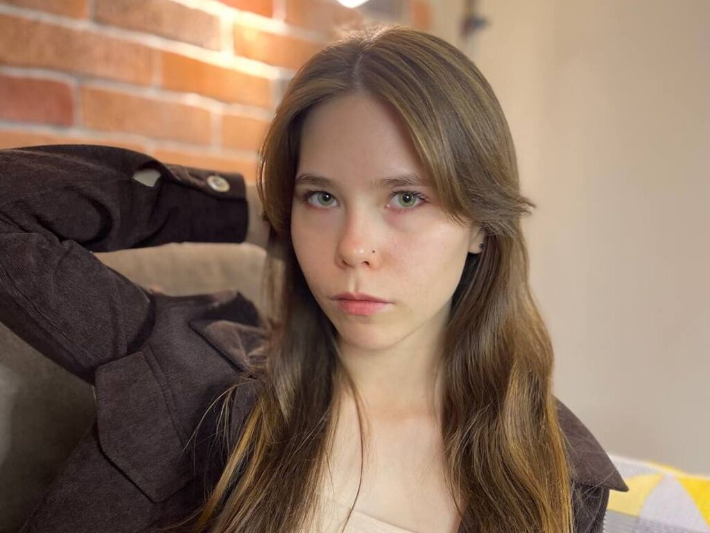 Emili Den